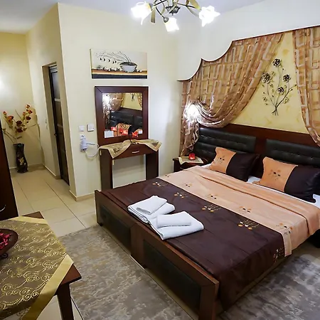 Relax Pozar Πανσιόν Káto Loutrákion