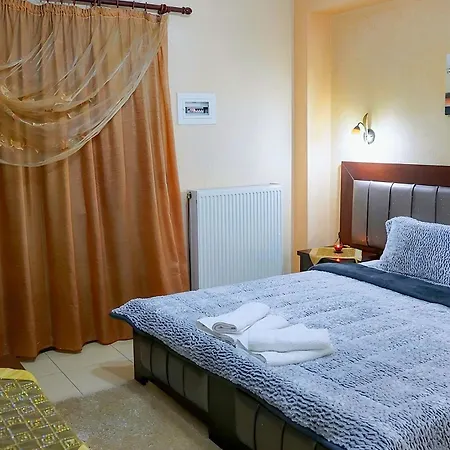 Πανσιόν Relax Pozar 3*