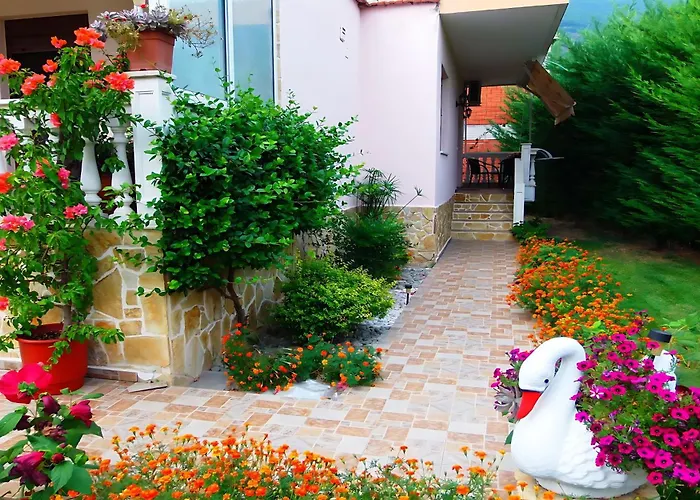 Pensionat Relax Pozar 3*